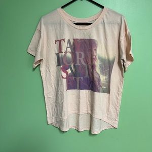 Taylor Swift Red Hi-Low Windblown Peach T-Shirt